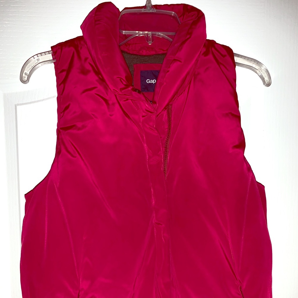 Gap Puffer Vest with Elastic Waist